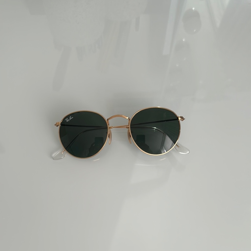 Ray-Ban Gold Frame Sunglasses with Dark Lenses